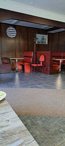 House kebab pizzeria - Ravintola-ala