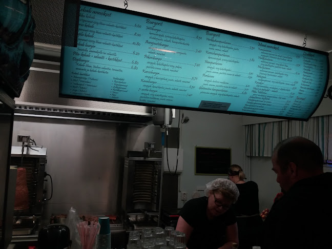 Opinii despre Kebab-Grilli Madonna în Raahe - Ravintola-ala
