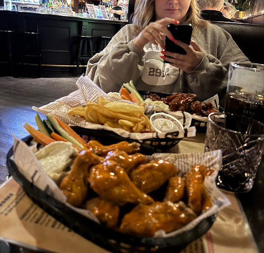 Bull Bar and Grill - Ravintola-ala