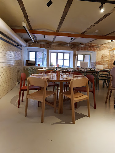 Ravintola Kastu Open Times