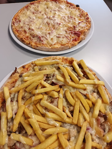 Comentarii opinii despre Huittisten Eka Kebab-Pizzeria