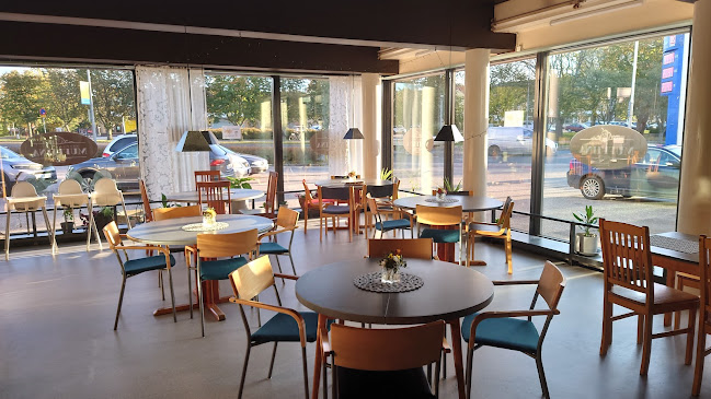 Opinii despre Kahvila-puoti Muffiina în Salo - Ravintola-ala