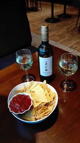 Opinii despre Bar Hippu în Vantaa - Ravintola-ala