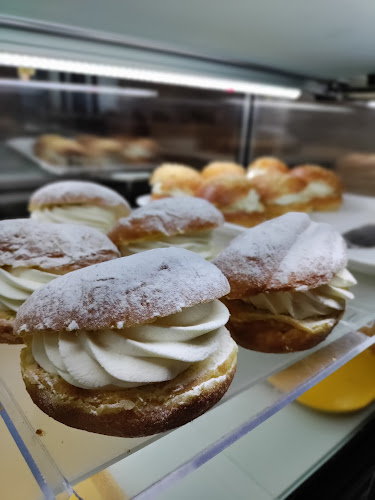 Leipomo Krossi Oy - Ravintola-ala