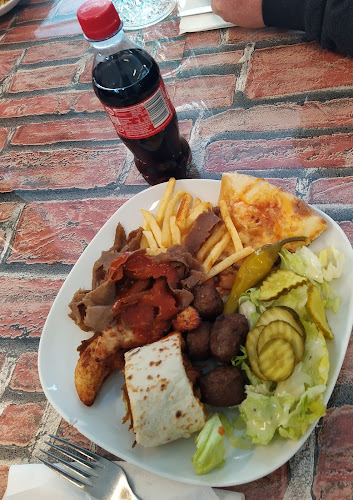 Opinii despre Eka Kebab Uusikaupunki în Uusikaupunki - Ravintola-ala