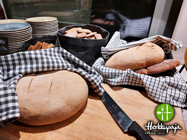 Opinii despre Herkkupaja AinoAreena în Järvenpää - Ravintola-ala