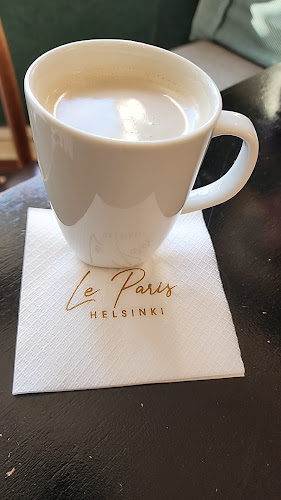 Le café Parisien Open Times
