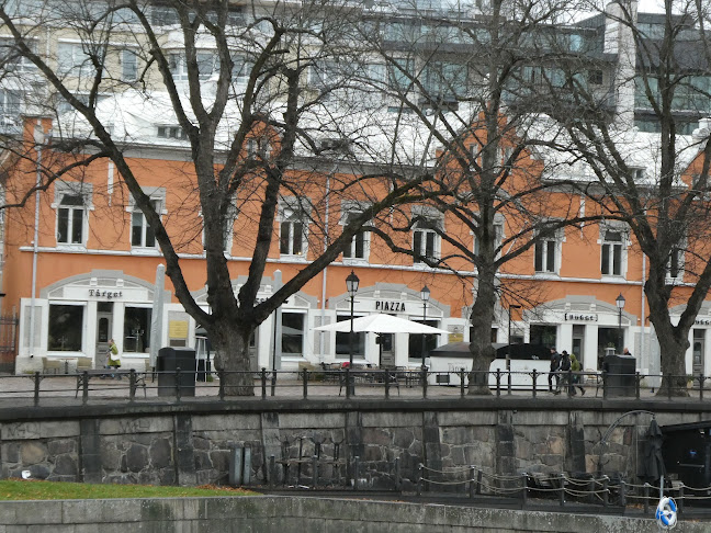 Hügge - Ravintola-ala