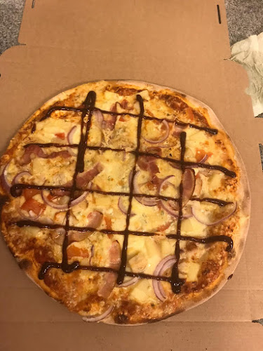 Suoraman pizza kebab - Ravintola-ala