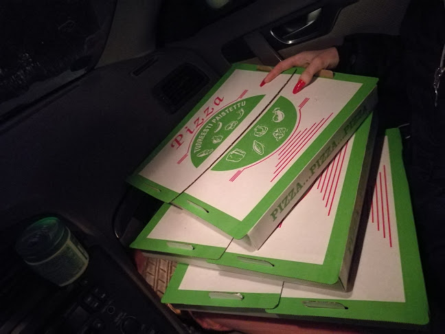 Comentarii opinii despre Ylästön Pizza & Kebab & Grilli