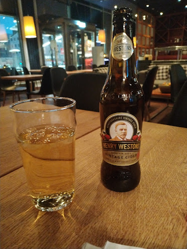 Opinii despre Ravintola Base în Espoo - Ravintola-ala