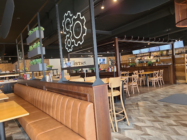 Konewerstas Cafe & Restaurant - Ravintola-ala