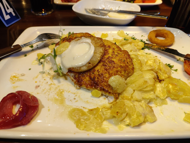 Ismet Restaurant Nurmijärvi - Ravintola-ala