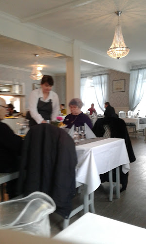Ravintola Savila Open Times