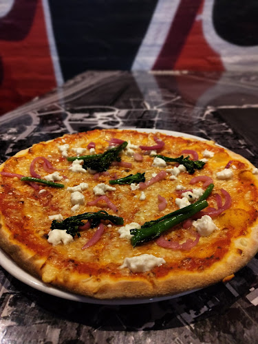 Wanda's Kitchen & Lounge