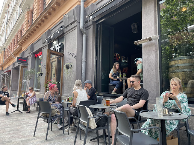 The Riff - Ravintola-ala