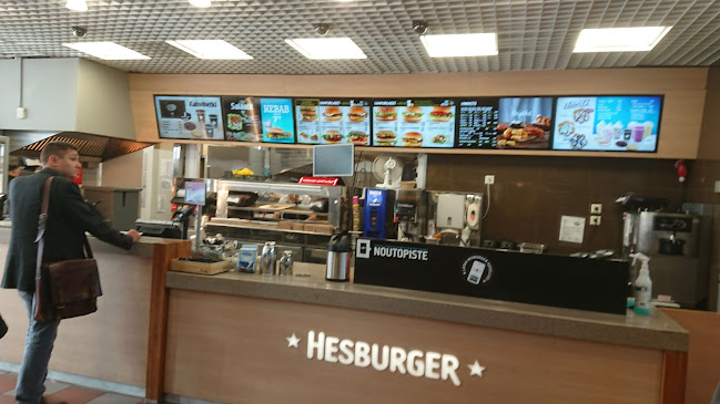 Comentarii opinii despre Hesburger Helsinki Vuosaari Columbus
