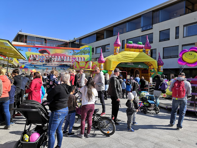 Opinii despre Tikkurilantori, Tikkurilan uusi tori în Vantaa - Ravintola-ala