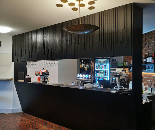 Suntti Kåren Bar & Grill