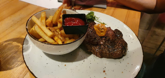 Tikkuraitti 15, 01300 Vantaa