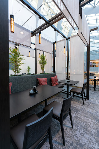 Golden Flower restaurant & lounge bar