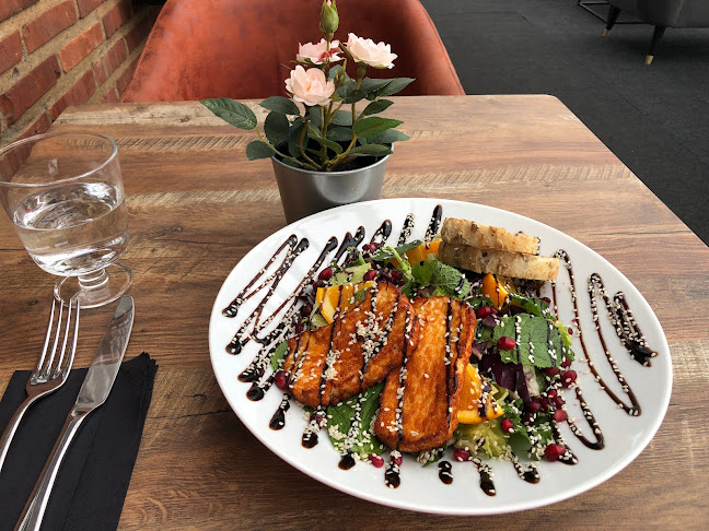 Sotkanrannan Cafe & Bar - Hämeenlinna