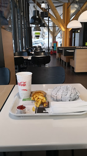 Opinii despre Hesburger Uusikaupunki în Uusikaupunki - Ravintola-ala