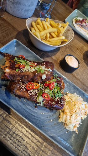 Downtown Bar & Kitchen - Ravintola-ala