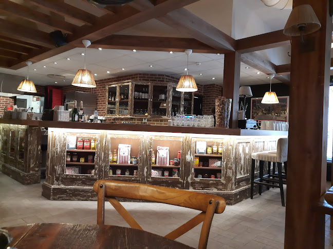 Comentarii opinii despre Classic Pizza Restaurant