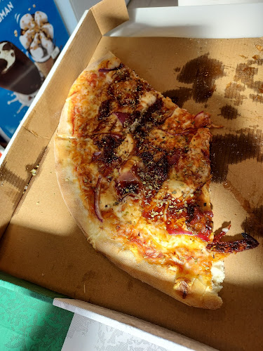 Roihis Pizzeria - Ravintola-ala