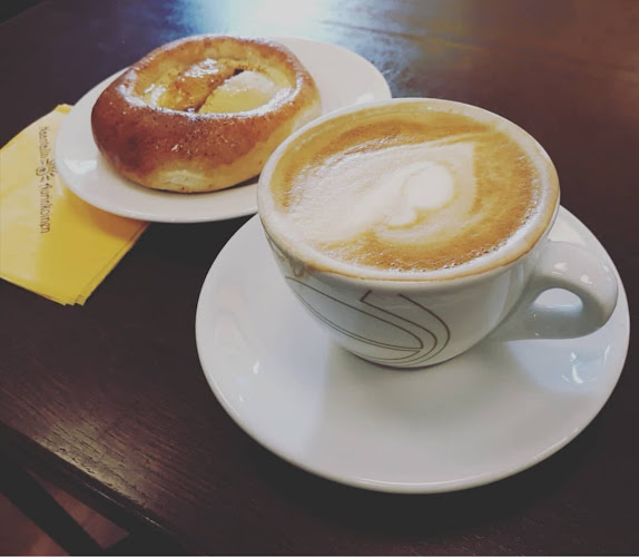 Reviews of Naantalin Aurinkoinen Hämeenkatu in Turku - Ravintola-ala