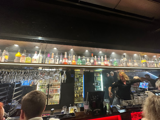 Eikan Pub - Ravintola-ala