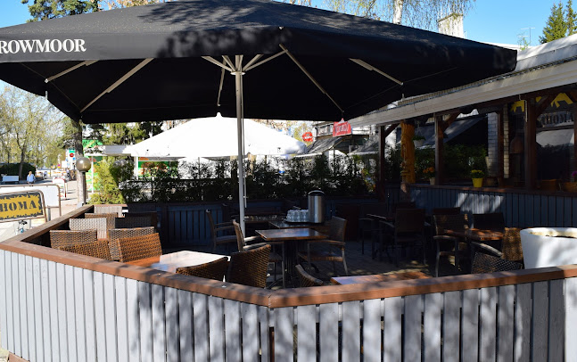 Tikkuraitti 15, 01300 Vantaa