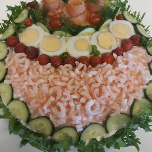 Oneil's Kitchen Open Times