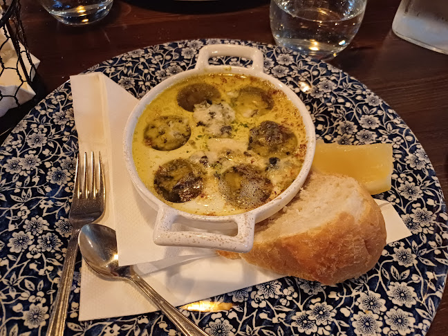 Comments and reviews of Frans & Sandra, Jyväskylä