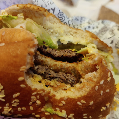 Opinii despre Hesburger Tuira în Oulu - Ravintola-ala