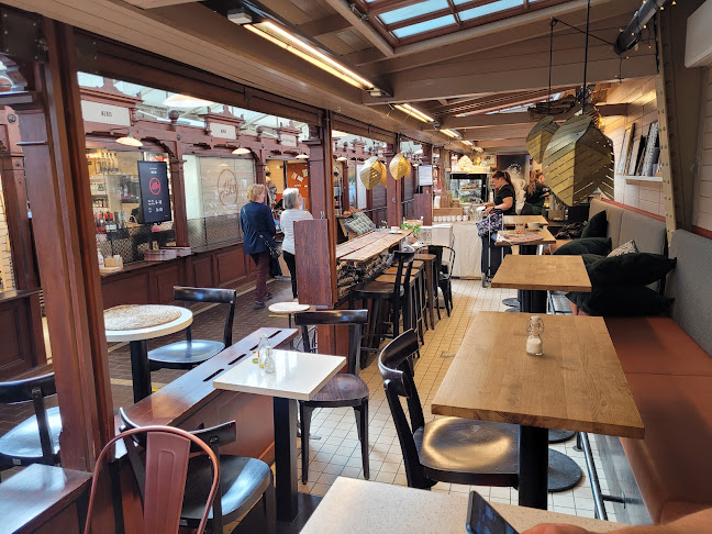 Robert's Coffee Wanha Kauppahalli