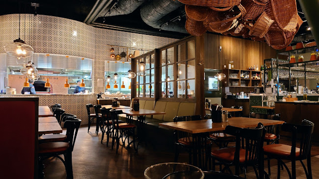 Rosso Iso Omena, Espoo