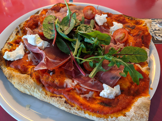 Levanto Pizza & Birra - Ravintola-ala