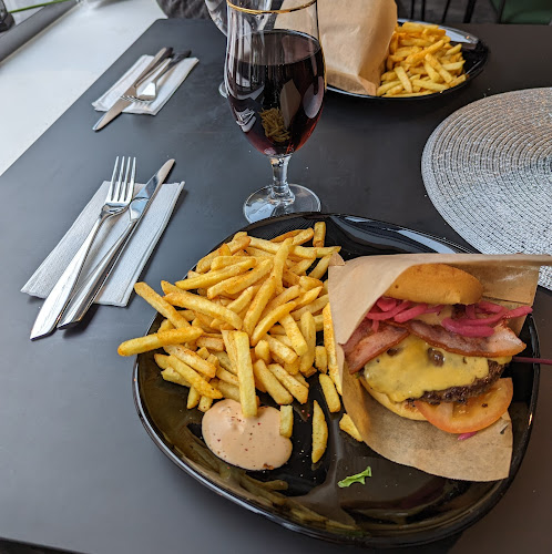 Opinii despre Kulttuuriravintola Jalmari în Kangasala - Ravintola-ala