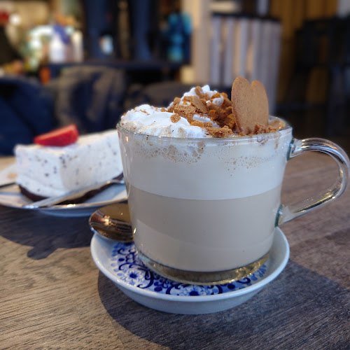 Opinii despre Caffé Locale în Pori - Ravintola-ala