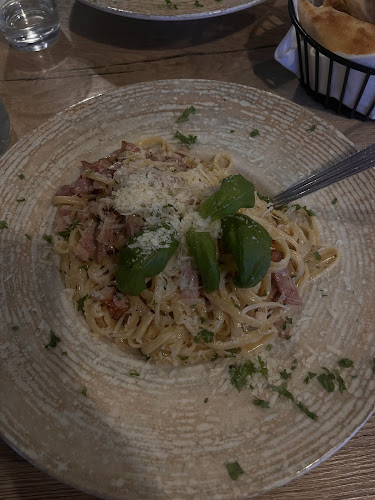 La Bella Trattoria