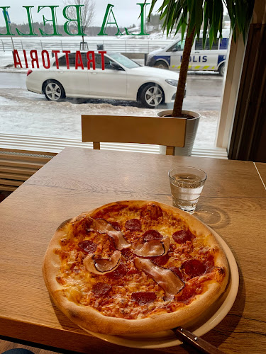 La Bella Trattoria - Ravintola-ala