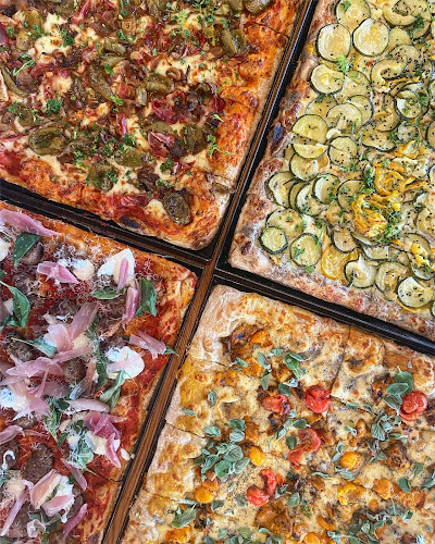 Opinii despre IZZA Hietsun halli în Helsinki - Ravintola-ala