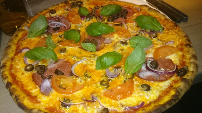 Pizzeria La Festa - Ravintola-ala