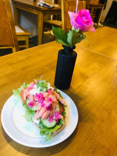Reviews of Tiedekahvila in Helsinki - Ravintola-ala