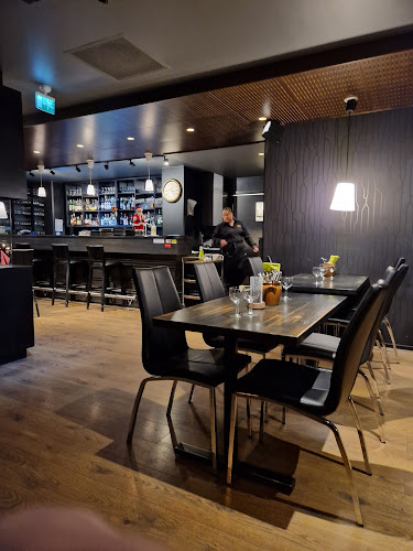 Oskarin Kellari - Oulu