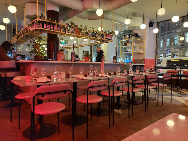 Iso Roobertinkatu 1, 00120 Helsinki