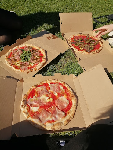 Comentarii opinii despre Pizzeria Basilikò