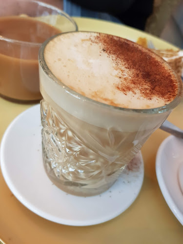 Ihana Kahvila Baari Phone number